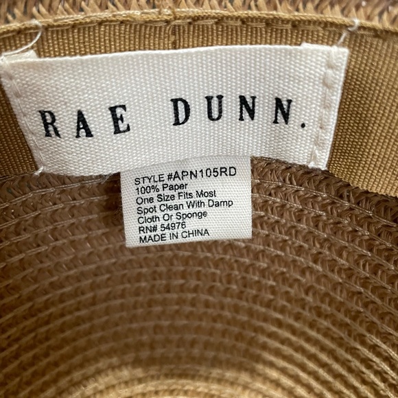 Straw hat - Picture 1 of 7